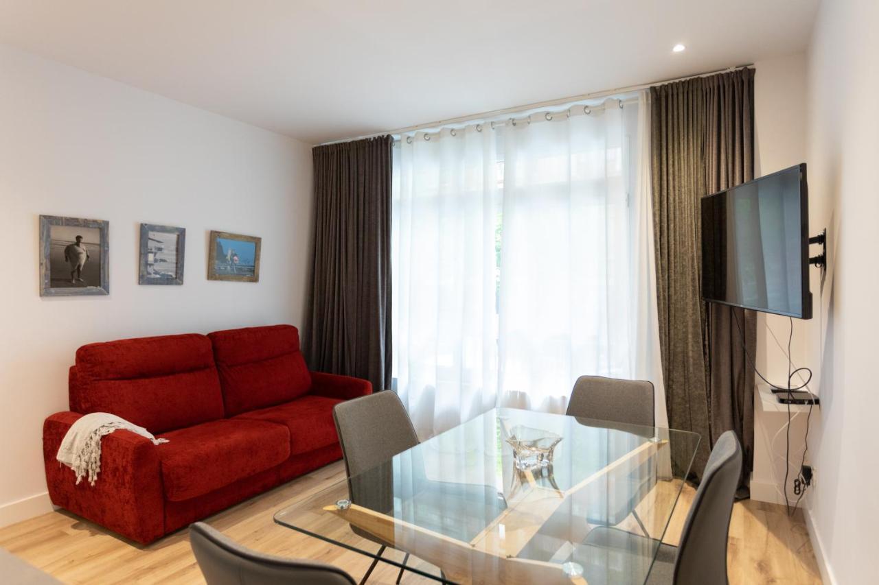 Apartamentos Arriet Bilbao Exterior photo